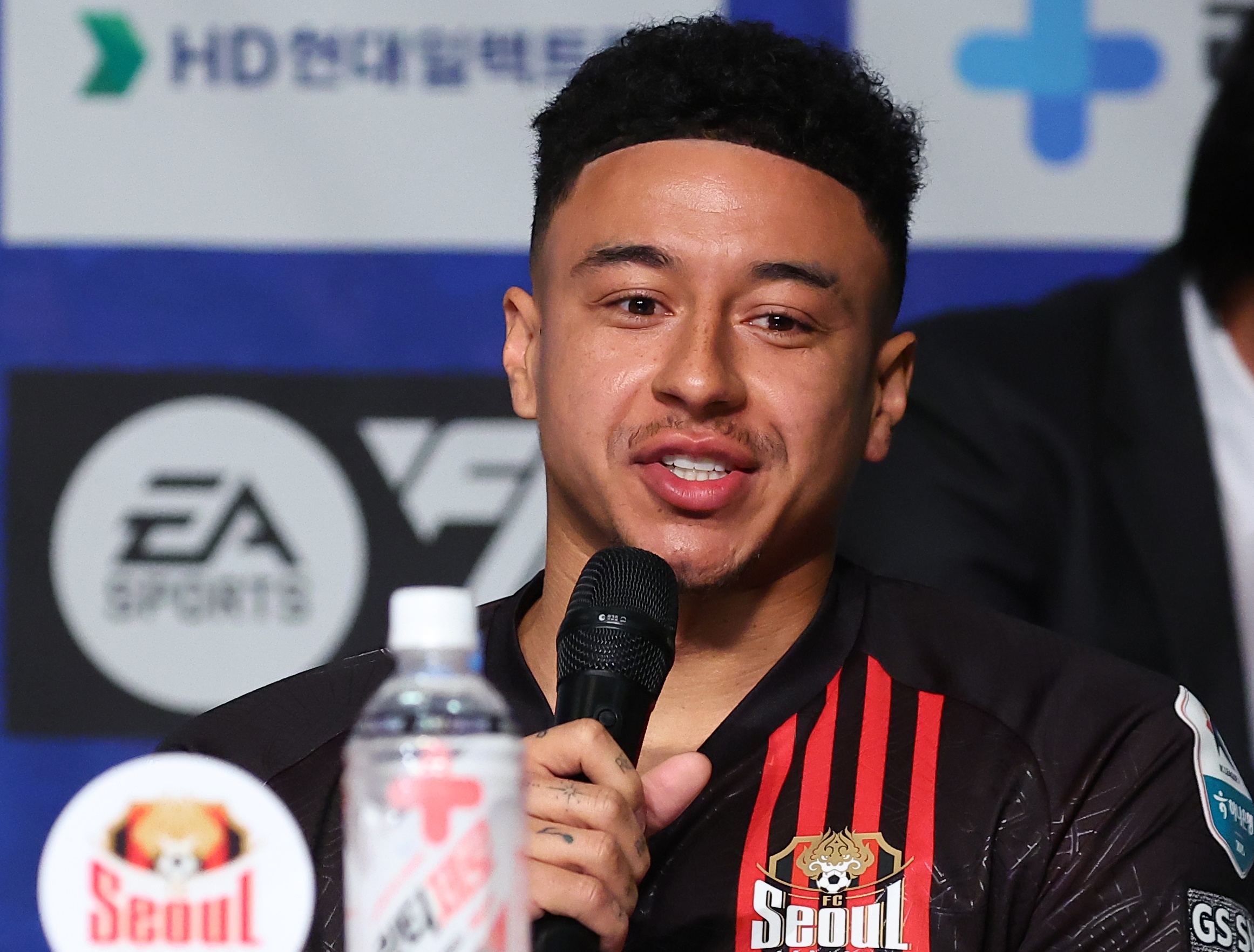 蒙哥马利：没能赢申花令人失望，我们开局遭遇困难但为球员骄傲