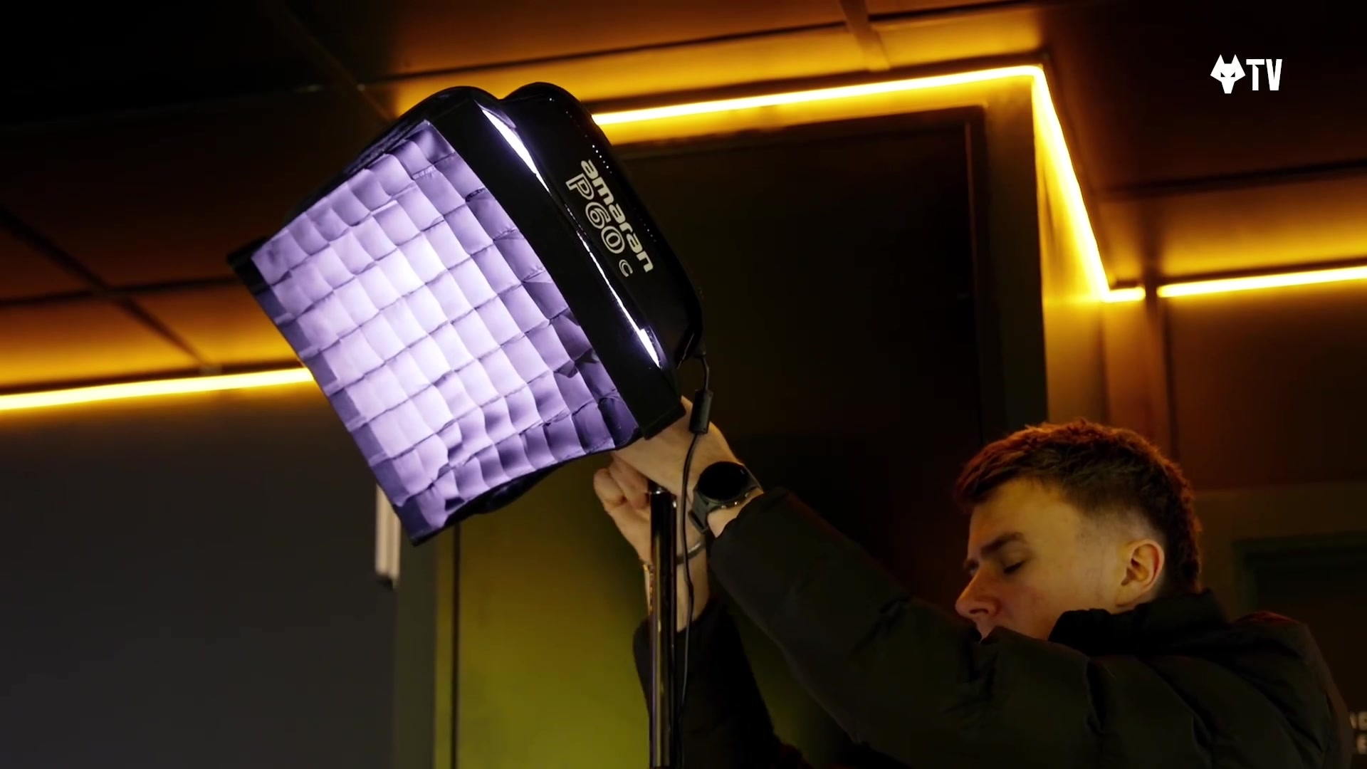 维拉纽瓦：刚被交易到雄鹿时特别心碎 但在雄鹿的时光也很开心